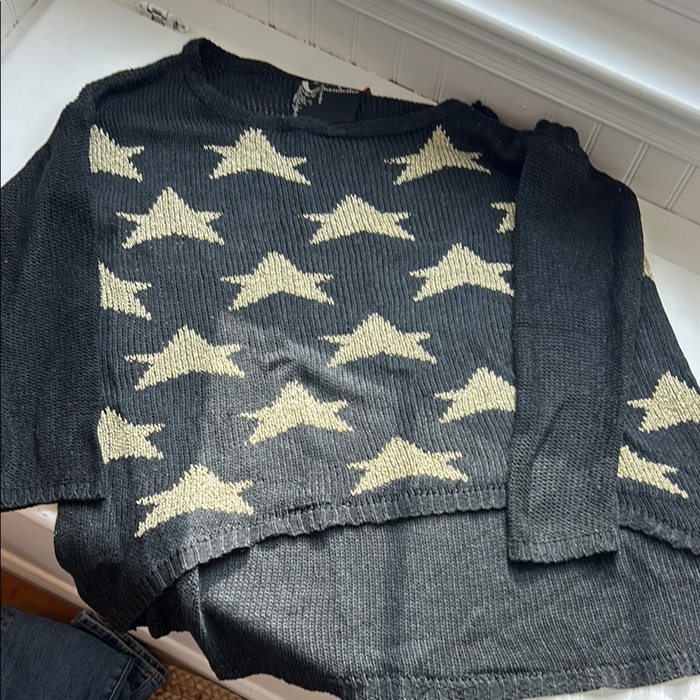 Star Pattern Knit Sweater